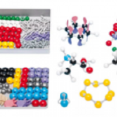 1704 - Set of organic and inorganic molecular models for students and teachers